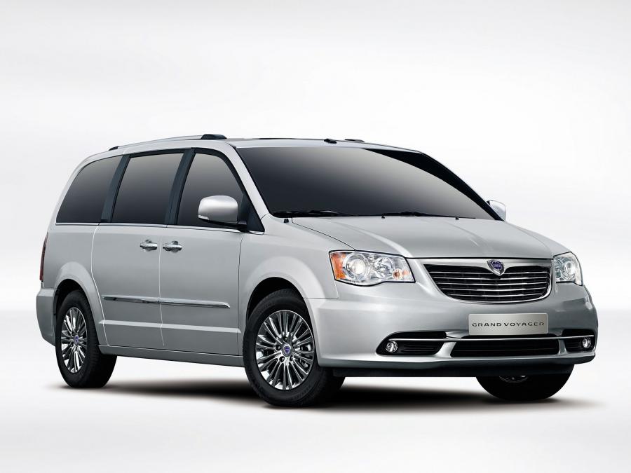  Lancia Voyager 2011 года  (фото 42 из 66)